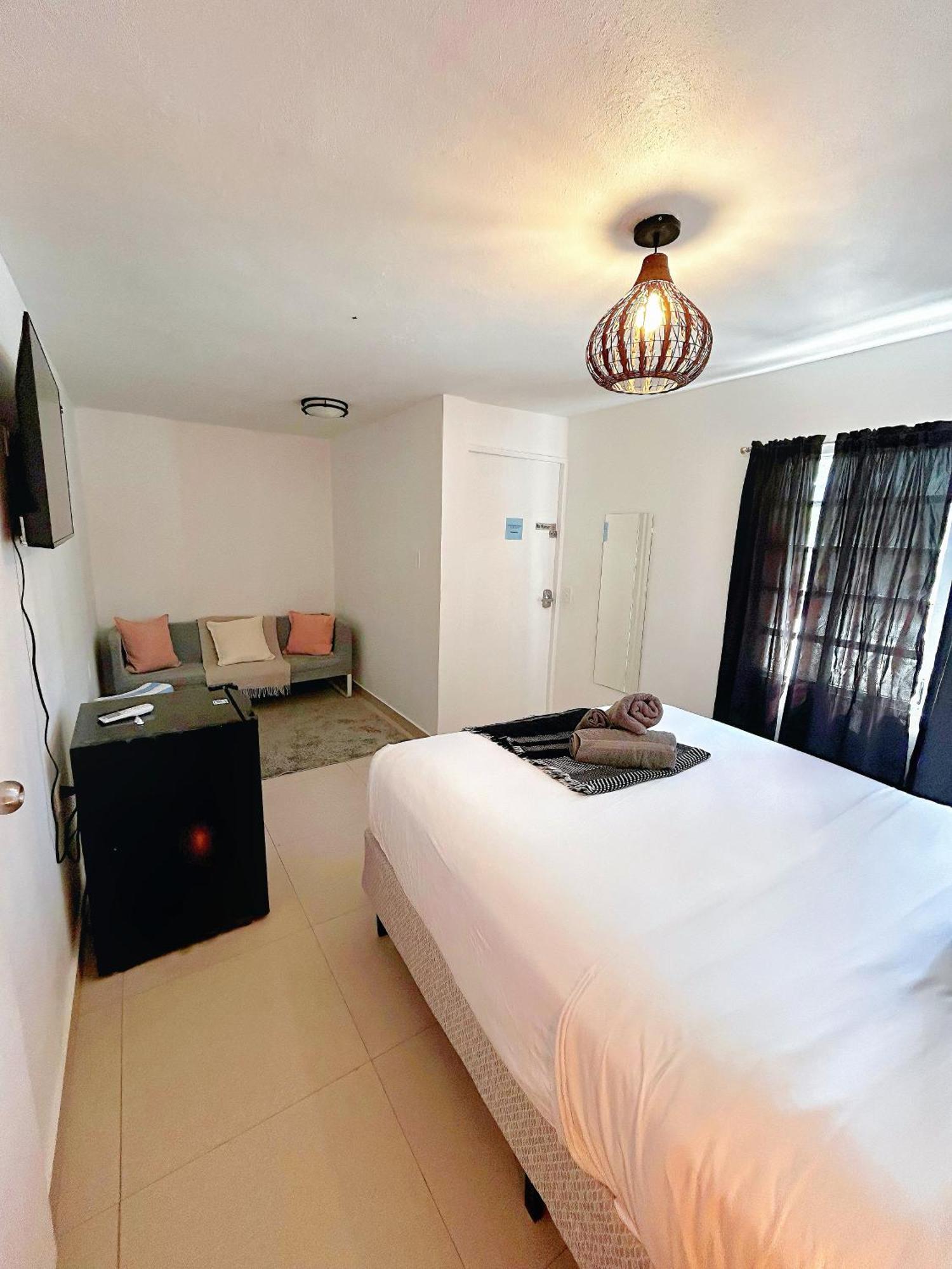 The Pelican Poshtel San Juan Kültér fotó